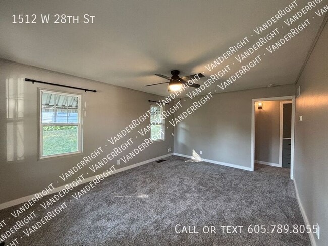 1512 W 28th St in Sioux Falls, SD - Building Photo - Building Photo