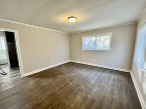 2703 Wingate Ave in Charlotte, NC - Building Photo - Building Photo