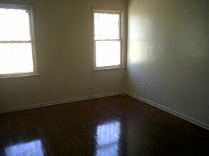 720 Walnut St, Unit 1 in Inglewood, CA - Foto de edificio - Building Photo