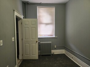 210 Main St in Poughkeepsie, NY - Building Photo - Building Photo