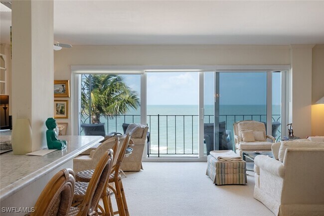 property at 2011 Gulf Shore Blvd N