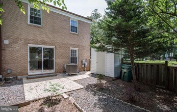 1 Story Dr in Gaithersburg, MD - Building Photo - Building Photo