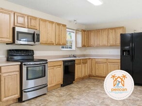 1716 N S St in Pensacola, FL - Building Photo - Building Photo