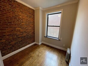 Prince Street in New York, NY - Building Photo - Building Photo