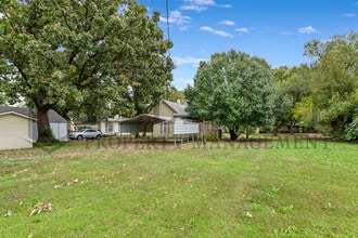 109 N Emporia St in Haven, KS - Building Photo - Building Photo