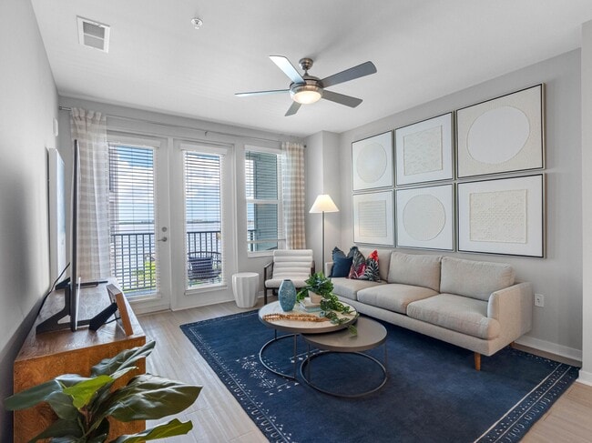 Bainbridge Bayview in Clearwater, FL - Building Photo - Building Photo