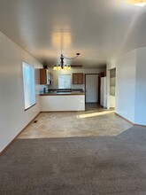 1708 S 11th Ave in Yakima, WA - Building Photo - Building Photo