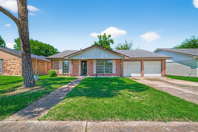 property at 8511 Collingdale Rd