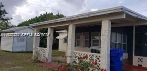 1511 NE 40th St in Pompano Beach, FL - Building Photo - Building Photo
