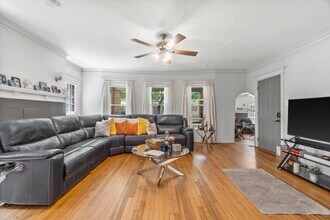 748 N 34th St in Milwaukee, WI - Building Photo - Building Photo