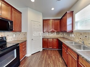 10922 Adelaide Ct in Charlotte, NC - Building Photo - Building Photo