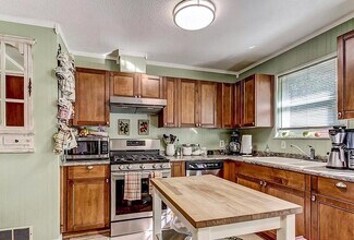 106 Penrose Dr in Savannah, GA - Building Photo - Building Photo