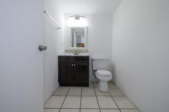 136 E Pastime Rd, Unit Pastime in Tucson, AZ - Building Photo - Building Photo
