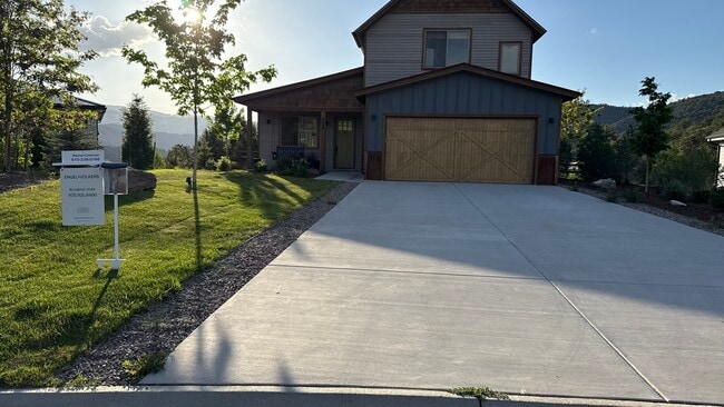property at 408 Pinyon Mesa Dr