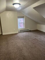 605 High St in Lancaster, PA - Building Photo