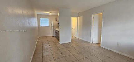 6208 Dewey St in Hollywood, FL - Building Photo - Building Photo