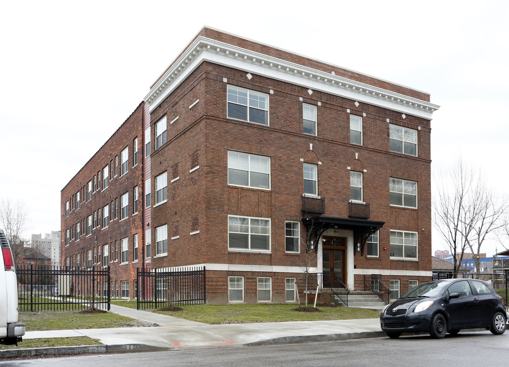 Treymore Apartments in Detroit, MI - Building Photo