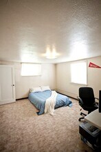 230 SE Daniel St, Unit #B-230Daniel in Pullman, WA - Foto de edificio - Building Photo