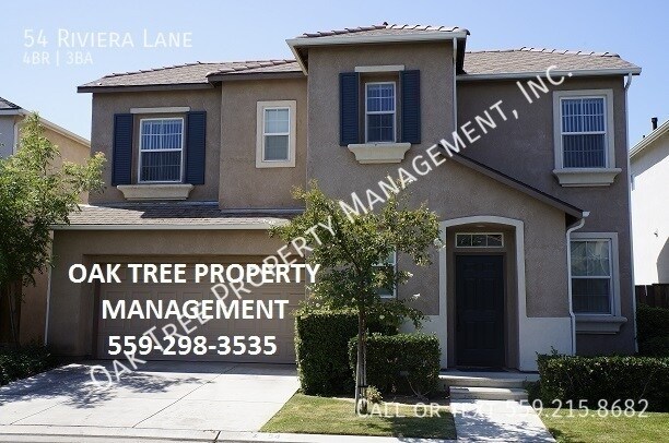 54 W Riviera Ln in Clovis, CA - Building Photo