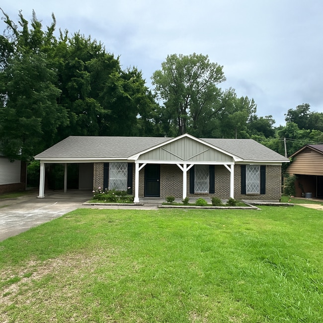 property at 3213 Keystone Ave