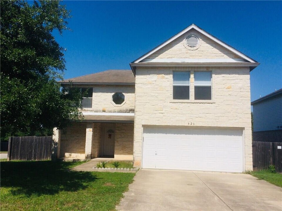 826 Palitine Ln in Pflugerville, TX - Foto de edificio