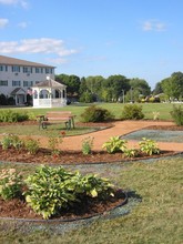 Aspenwood Glen Senior Apartments in Milwaukee, WI - Building Photo - Building Photo