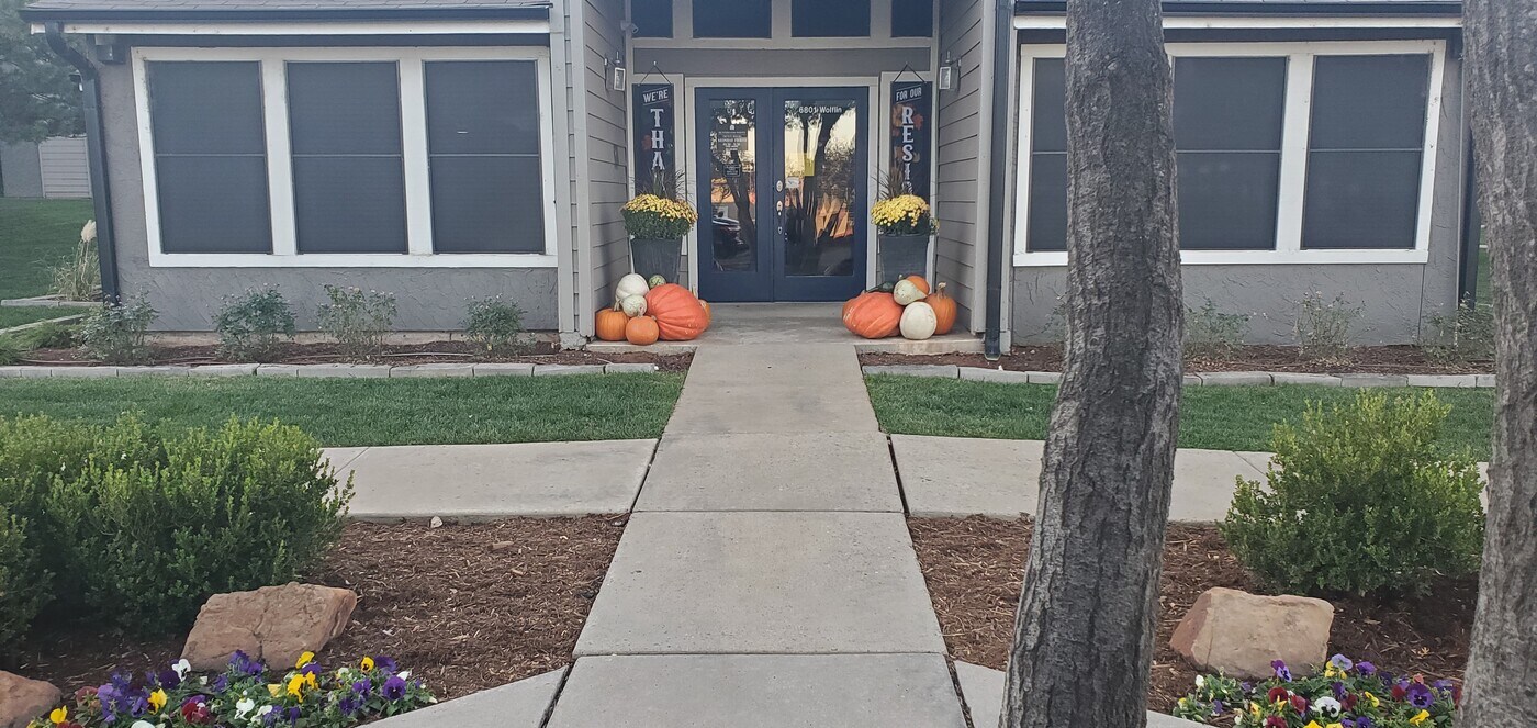 Huntington Pointe in Amarillo, TX - Building Photo