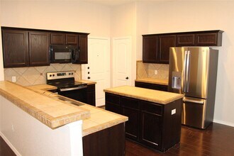 578 Creekside Cir in New Braunfels, TX - Building Photo - Building Photo