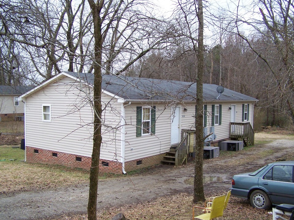 502 Orange St in Oxford, NC - Foto de edificio