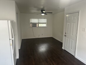 1823 Marshall St, Unit G-A in Houston, TX - Building Photo - Building Photo