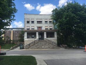 Bradford Apartments in Kansas City, MO - Building Photo - Building Photo