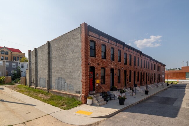 Henderson Crossing in Baltimore, MD - Building Photo - Building Photo