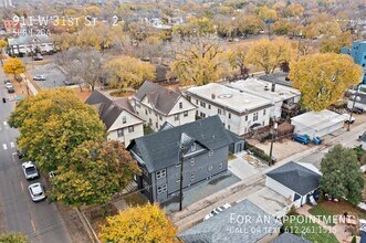 911 W 31st St in Minneapolis, MN - Building Photo - Building Photo
