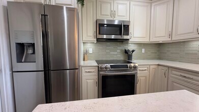 9900 Chestnut Tree Terrace in Boynton Beach, FL - Building Photo - Building Photo