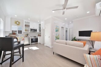 2601 Beaumont St in Sacramento, CA - Building Photo - Building Photo