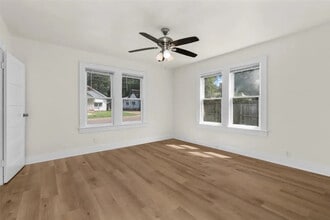431 Electra St in Longview, TX - Building Photo - Building Photo