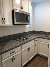 494 Liz Ter in Tracy, CA - Building Photo - Building Photo
