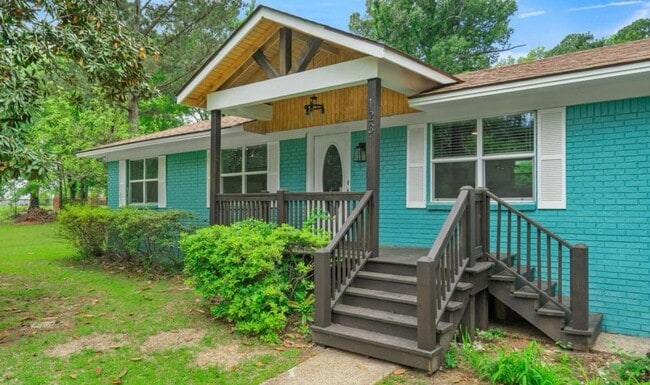 1231 Pine Island Rd in Shreveport, LA - Building Photo - Building Photo