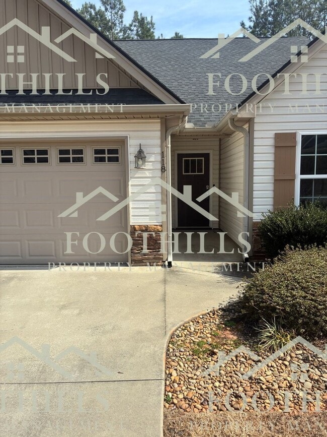 118 Gallant Ln in Anderson, SC - Building Photo - Building Photo