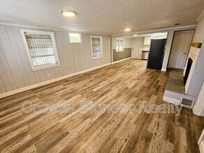 501 25th Ave W in Bradenton, FL - Building Photo - Building Photo