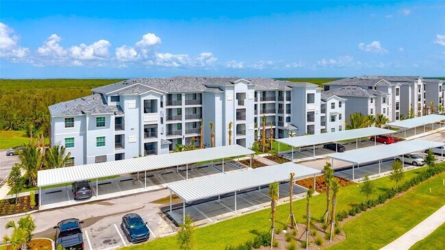 property at 14211 Heritage Landing Blvd