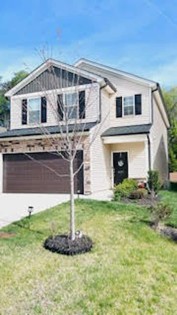 property at 4231 Honeysuckle Vine Dr