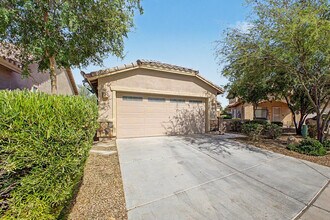 17447 N Marina Ave in Maricopa, AZ - Building Photo - Building Photo