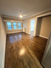 913 E Kilbourn Ave, Unit 23 in Milwaukee, WI - Foto de edificio - Building Photo