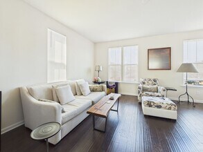 14225 Martinet Xing in Midlothian, VA - Building Photo - Building Photo