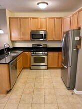 350 W Elm St in Conshohocken, PA - Building Photo - Building Photo