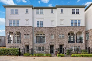 1104 Thompson St in Houston, TX - Building Photo