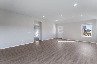 2111 E Annette Dr in Siloam Springs, AR - Building Photo - Building Photo