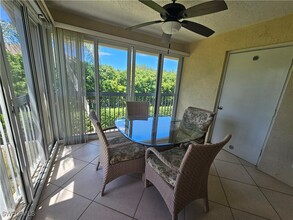 7761 Jewel Ln in Naples, FL - Foto de edificio - Building Photo