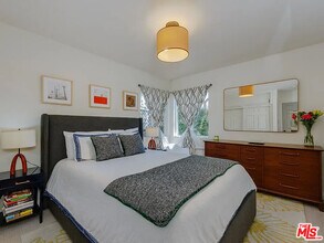 3349 Fay Ave in Culver City, CA - Building Photo - Building Photo